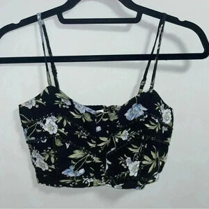 American Eagle  Crop Top
